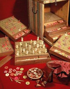 Gra lotto Dauphin wymyślona przez Ludwika XIV (1638-1715) (drewno i kość słoniowa)