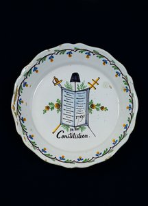 Talerz zdobiony Księgą Konstytucji, związany z Trzema Zakonami, 1791 (ceramika) autorstwa French School