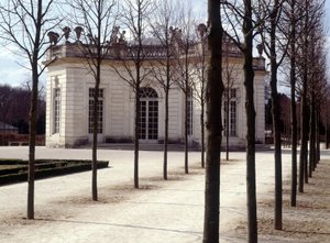 Widok Trianon w Wersalu w Yvelines (78). autorstwa French School