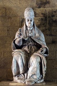 Posąg papieża Juliusza III autorstwa rzeźbiarza Fulvio Signorini w pałacu Chigi Saracini, Siena, prowincja Siena, Toskania, Włochy (zdjęcie) autorstwa Fulvio Signorini