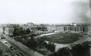Kampus Uniwersytetu Columbia od południowego zachodu, Nowy Jork, 1910 autorstwa G.P. Hall und Sohn