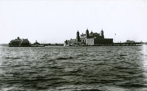 Ellis Island, port w Nowym Jorku, 1903 autorstwa G.P. Hall und Sohn