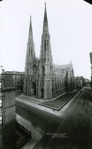 Katedra św. Patryka, Piąta Aleja, 1909 r. (fotografia czarno-biała) autorstwa G.P. Hall und Sohn