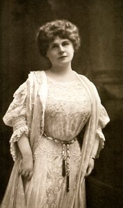 Marie Corelli, brytyjska powieściopisarka, 1909. autorstwa Gabell