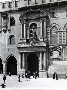 Widok portalu autorstwa Galeazzo and Tibaldi Alessi