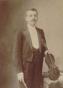 Portret skrzypka i kompozytora Henri Marteau 1874-1934. autorstwa Gaspard Félix Nadar