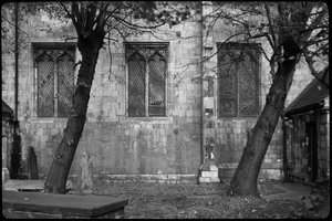 Kościół św. Małgorzaty, Walmgate, York, 1942. autorstwa George Bernard Wood
