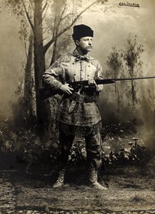 Theodore Roosevelt w koźlej skórze, Terytorium Dakoty ok. 1885 (zdjęcie czarno-białe)