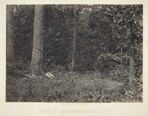 Miejsce śmierci gen. McPhersona autorstwa George N. Barnard