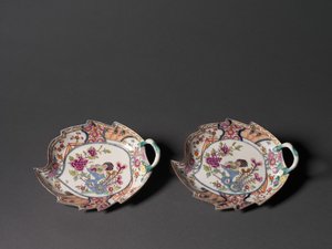 Naczynie do liści, wykonane przez Fabrykę Porcelany w Miśni autorstwa German School
