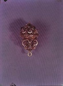 Pomander, południowoniemiecki (złoto i emalia) autorstwa German School