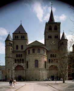 Widok na katedrę w Trewirze autorstwa German School