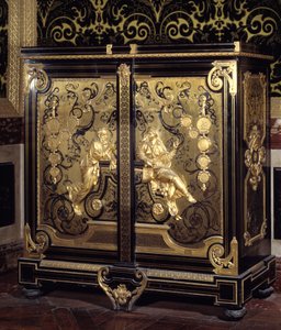 Meble w stylu regencji: szafka z monetami zrealizowana przez Gillesa Marie Oppenorda (1672-1742) XVIII-wieczny Wersal, musee du chateau