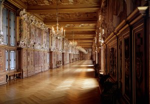 Architektura renesansowa: widok galerii Franciszka I na zamku Fontainebleau wykonany przez Rosso Fiorentino (1495-1540) przy współpracy Primaticcio (1504-1570) z 1523 roku. Sekwana i Marna