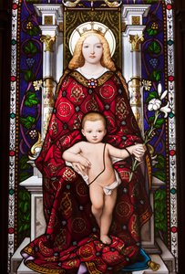 Madonna na tronie (witraże)