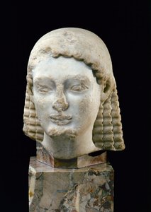 Głowa Kourosa, z Aten, ok. 510 pne (marmur)