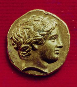Stater Filipa II (382-336 pne) Król Macedonii, z wizerunkiem Apolla, 356-336 pne (złoto)