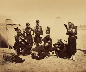 Camp de Châlons: Zouaves de la Garde na biwaku autorstwa Gustave Le Gray