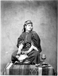Niewolnica z haremu, Algieria, 1859 (odbitka albuminowa z mokrego negatywu kolodionowego)