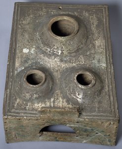 Piec miniaturowy, Chiny. Cywilizacja chińska, dynastia Han, III wiek p.n.e.-III w. n.e. (metal)