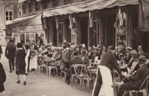 Paryż: Un cafe bien parisine, L