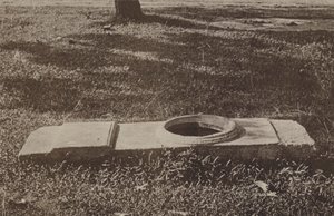 Zrujnowane miasta Cejlonu: Pandu Orua (zdjęcie czarno-białe)
