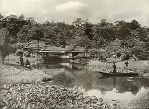 Zajazd i ogród Ha-Kei-Tei w Hikone, 1910. autorstwa Herbert Ponting