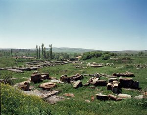 Widok na ruiny terenu