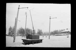 Lokomotywa elektryczna Kymintehta w Kuusankoski autorstwa Hugo Simberg