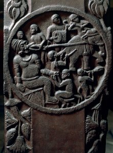 Sztuka indyjska, hinduizm: płaskorzeźba przedstawiająca małpy wyrywające ząb olbrzymowi za pomocą słoni. II wiek p.n.e. Kalkuta, Muzeum Indii autorstwa Indian School