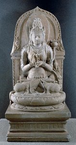 Prajnaparamita, bogini transcendentalnej mądrości, ok. 1300 (andezyt)