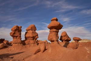 Formacje skalne w parku stanowym Goblin Valley w stanie Utah, 2020 r. (zdjęcie ilustracyjne) autorstwa Ira Block