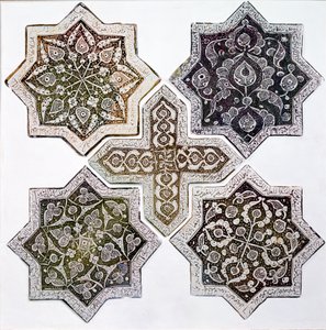 Pięć płytek, Kashan, Iran (pasta kamienna ozdobiona złocistobrązowym połyskiem) autorstwa Islamic School