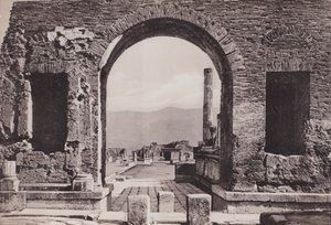 Arco Di Nero, Łuk Nerona (zdjęcie czarno-białe) autorstwa Italian Photographer