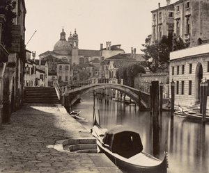 Most na Rio Ognissanti w Wenecji, ok.1875 autorstwa Italian Photographer
