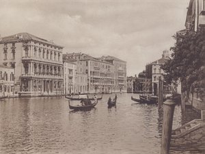 Canal Grande E Palazzo Browning (zdjęcie czarno-białe) autorstwa Italian Photographer