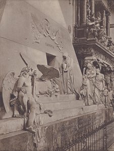 Monumento A Canova (zdjęcie czarno-białe) autorstwa Italian Photographer