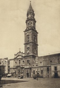 Neapol: Kościół i Piazza Del Carmine (zdjęcie b / w) autorstwa Italian Photographer
