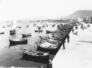 Port w Palermo, Sycylia, ok. 1920 r. autorstwa Italian Photographer