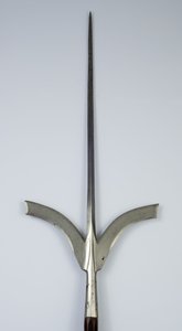 Friuli Spear, ok. 1600-1625 (stal i drewno) autorstwa Italian School