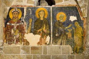 Tryptyk przedstawiający od lewej San Cataldo, La Maddalena i San Zosimo udzielających komunii Santa Maria Egiziaca, krypta katedry autorstwa Italian School