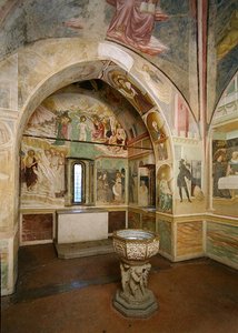Wnętrze baptysterium z freskiem przedstawiającym sceny z życia św. Jana, autorstwa Tommaso Masolino da Panicale (1383-c.1447) (fresk) autorstwa Italian School