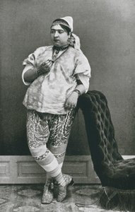 Żydówka z gór (zdjęcie czarno-białe) autorstwa J. Andre Garrigues