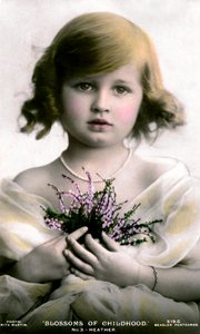 Blossoms of Childhood No.3: Heather, początek XX wieku.