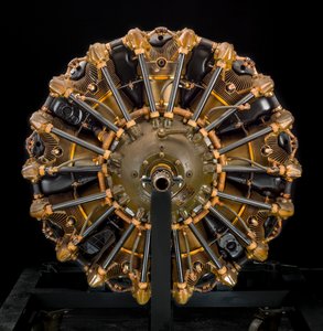 Jacobs Pratt & Whitney Wasp Jr. R-985-AN5, silnik promieniowy 9, ca. 1940. autorstwa Jacobs Aircraft Engine Company