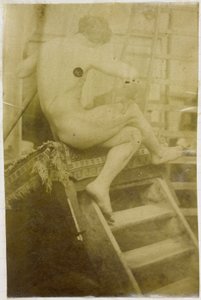 Studium męskiego nagiego modela, widzianego z tyłu i siedzącego na schodku w pracowni Jacques de Lalaing autorstwa Jacques Lalaing (attributed to)