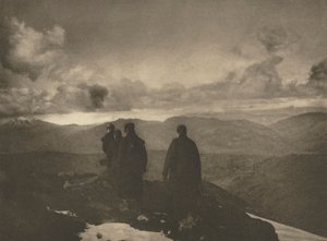 Praca z kamerą: Ciemne góry, 1904. autorstwa James Craig Annan