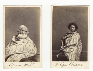 Epuni Hutt i Eliza Porirua, c.1865 (druk albumowy) autorstwa James Wrigglesworth