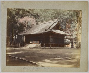 Świątynia Futa-ara, Nikko, Japonia (ręcznie kolorowane czarno-białe zdjęcie) autorstwa Japanese Photographer