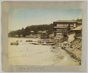 Wioska Chuzenji, Nikko, Japonia (ręcznie kolorowane czarno-białe zdjęcie) autorstwa Japanese Photographer